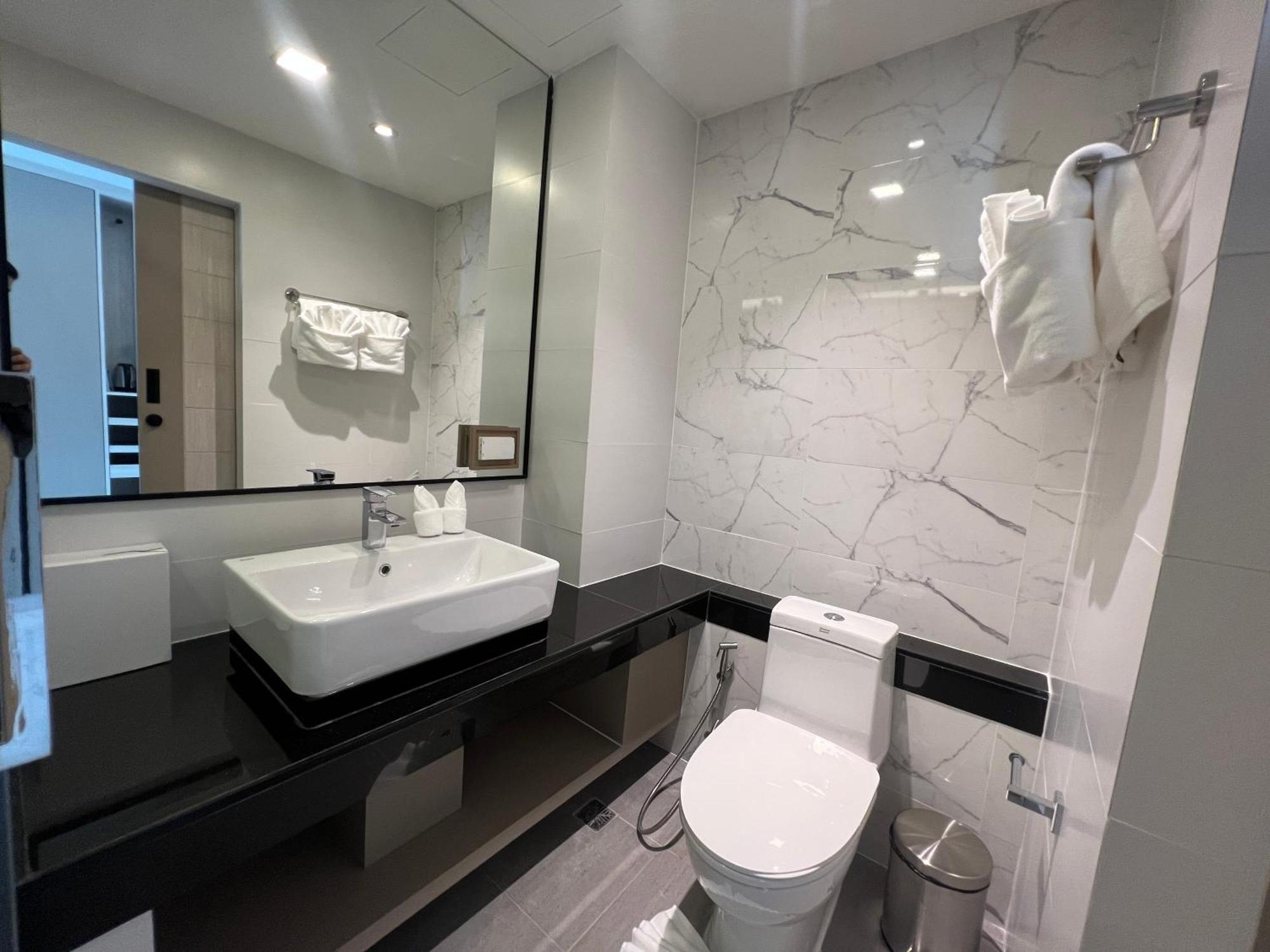 Arni Skye Hotel Bangkok Kültér fotó