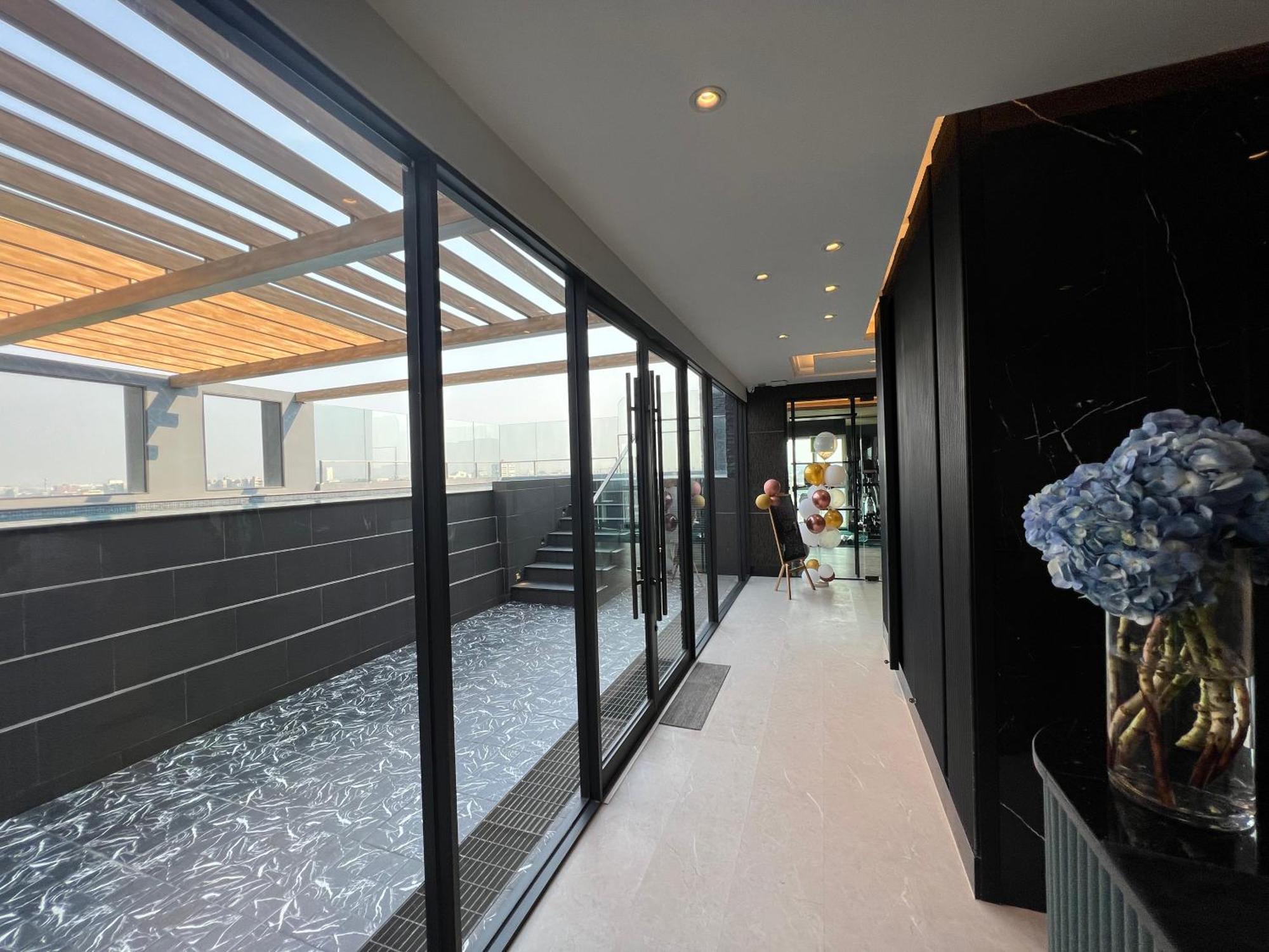 Arni Skye Hotel Bangkok Kültér fotó